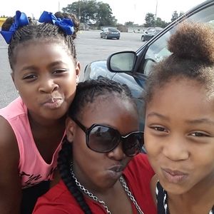 Meet your Posher, Deborah